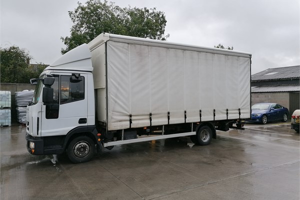 IVECO Euro Cargo 75E